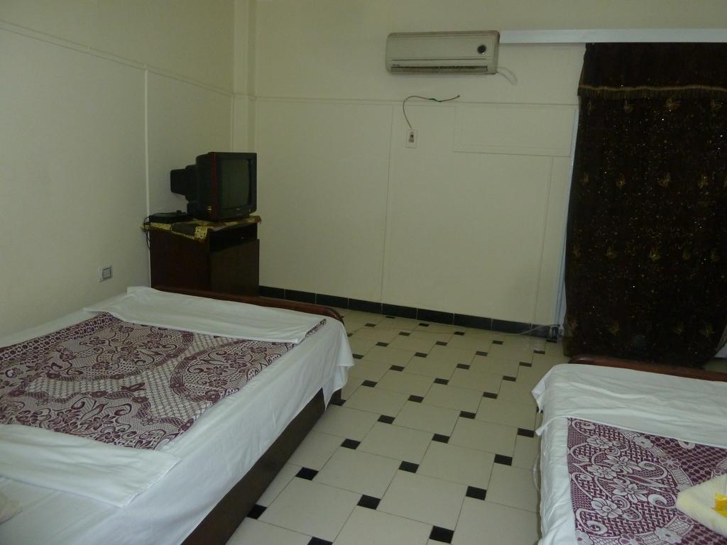 Venus Hostel ไคโร ภายนอก รูปภาพ