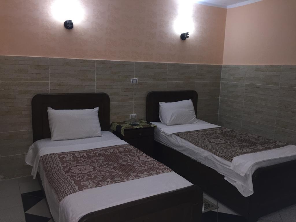Venus Hostel ไคโร ภายนอก รูปภาพ